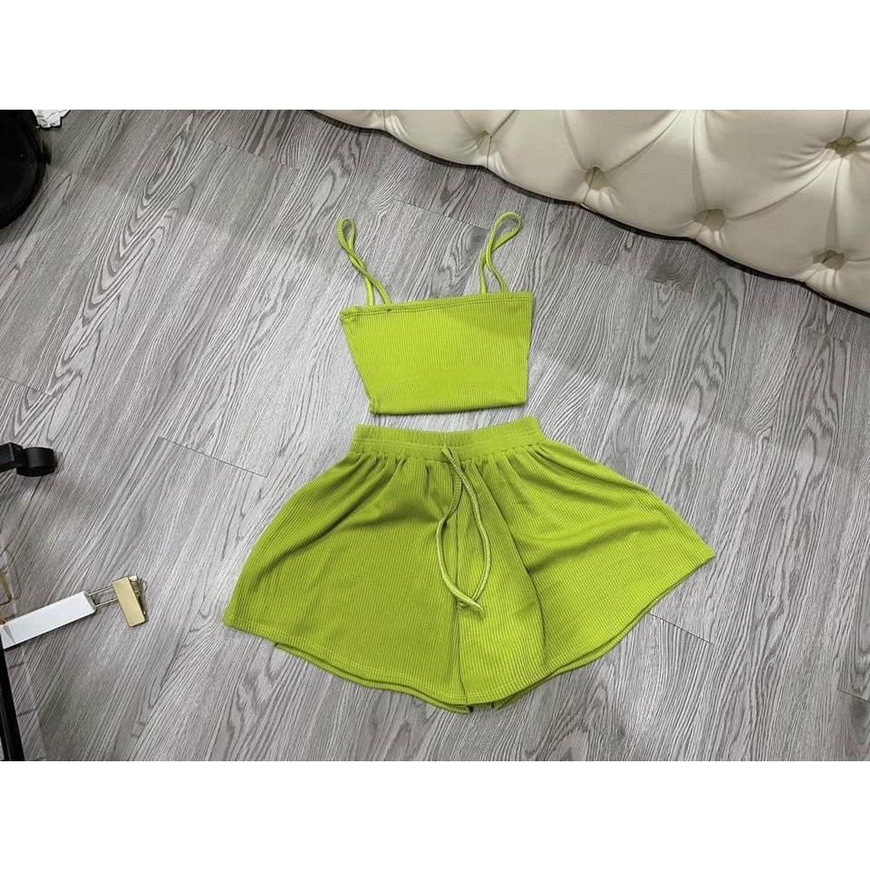 Set Bộ Áo Hai Dây Quần Lưng Thun Ống Rộng