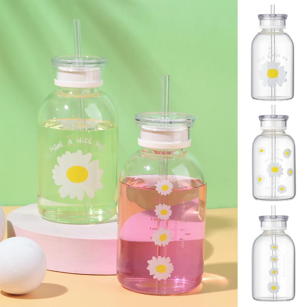 Bình Nước Có Ống Hút Thiết Kế Dễ Thương