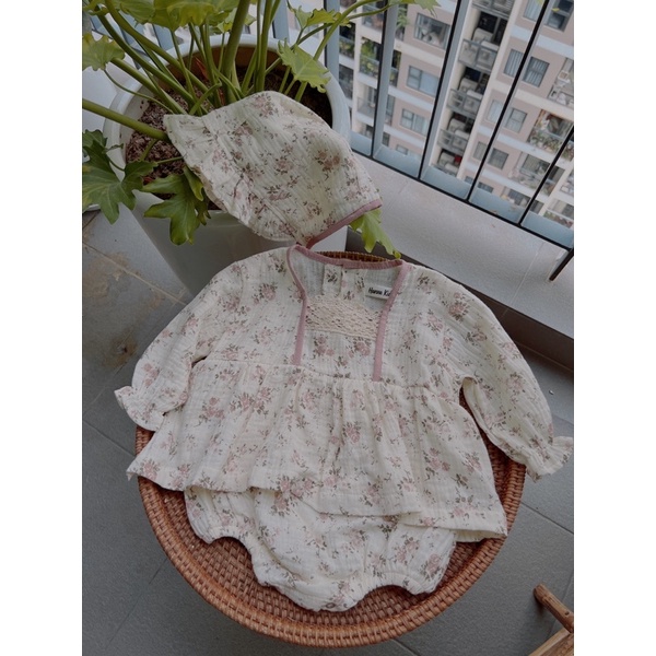 Body Váy kèm mũ xô muslin cao cấp cho bé gái dưới 1 tuổi