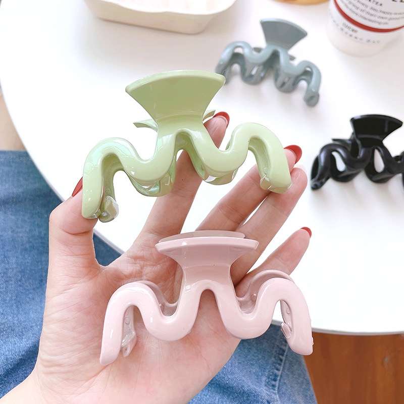 Kẹp Tóc Hình Cá Mập Phong Cách Hàn Quốc Cho Nữ