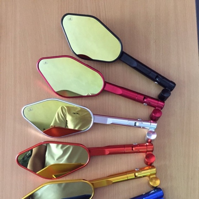 Gương elip lắp mọi loại xe giá 1 chiếc trái