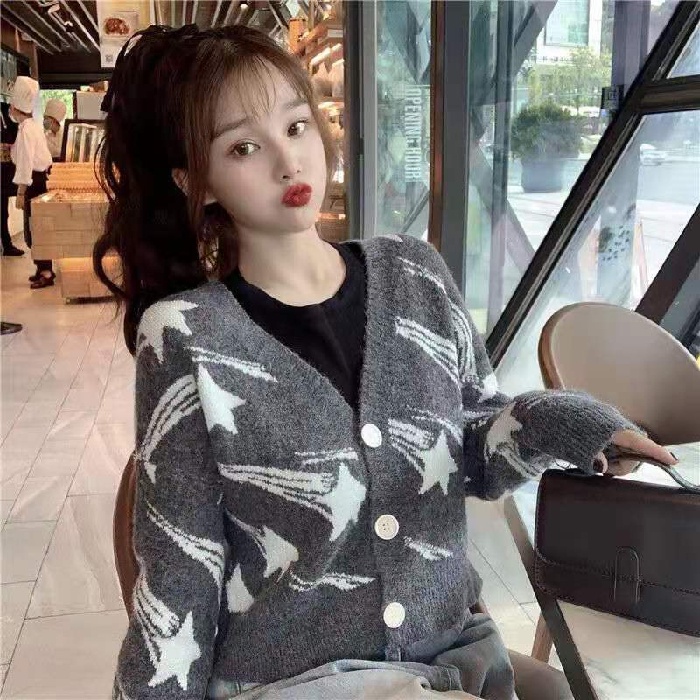 【ZHELIHANGFEI】Áo Cardigan Dệt Kim Tay Dài Cổ Chữ V Dáng Rộng Phong Cách Preppy Dễ Phối Đồ