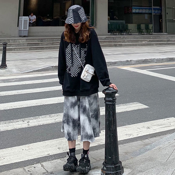 Chân váy dài lưng cao dáng chữ A màu nhuộm thời trang cho nữ