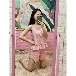 Bộ ngủ lụa cao cấp 2 dây chấm bi