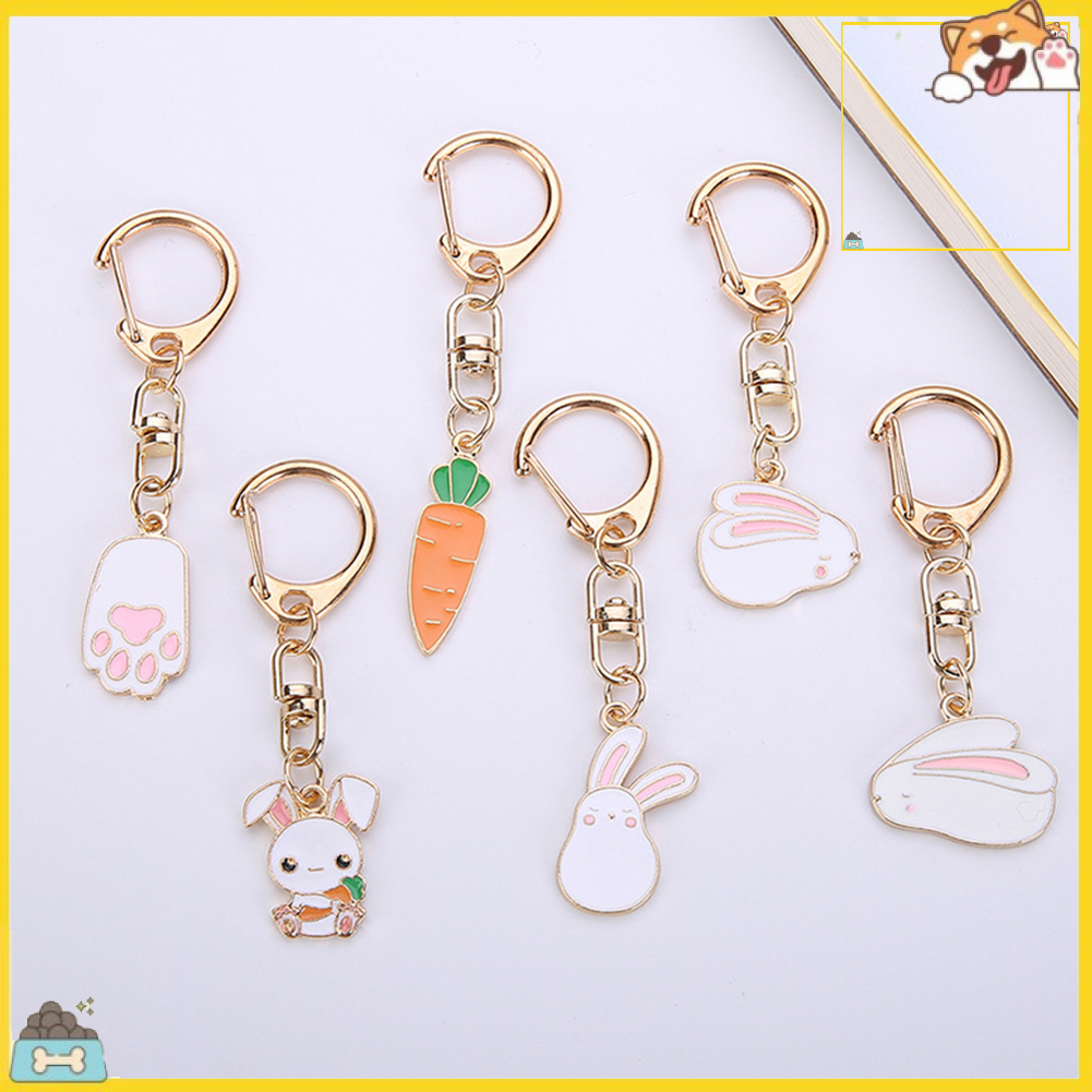 Móc Khóa Hình Chú Thỏ Và Củ Cà Rốt Đáng Yêu