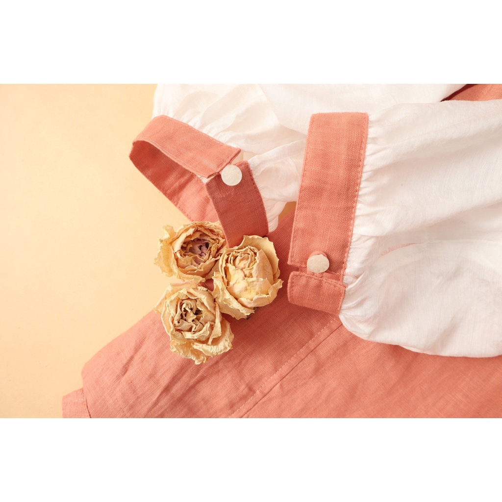Áo linen tơ KACHISA màu hồng cam, tay phồng phối nút phía sau