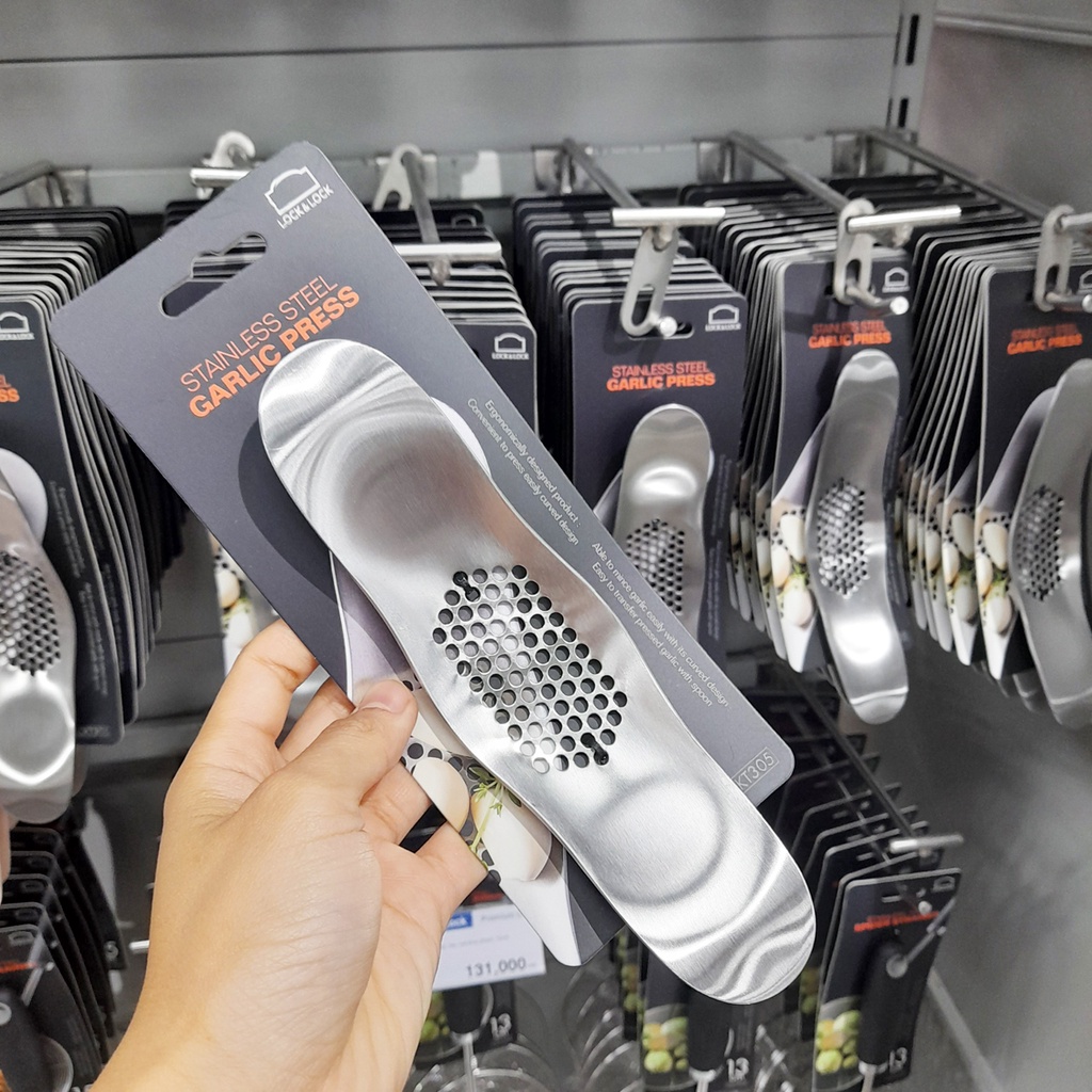 Dụng cụ ép tỏi Inox 304 Lock&amp;lock CKT305