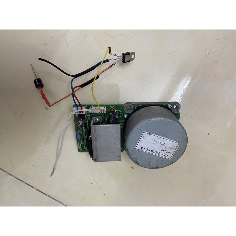 Motor bldc trục 8mm liền mâm 24v