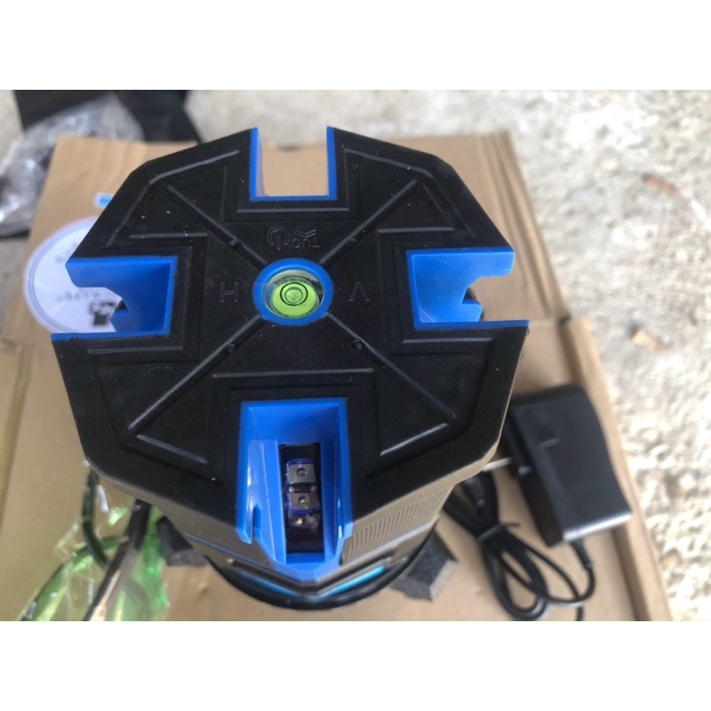 Máy cân bằng laze 2 tia xanh siêu sáng