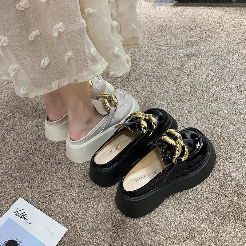 Sandal Thiết Kế Mới Đế Dày Cao Cấp Thời Trang Theo Phong Cách Anh