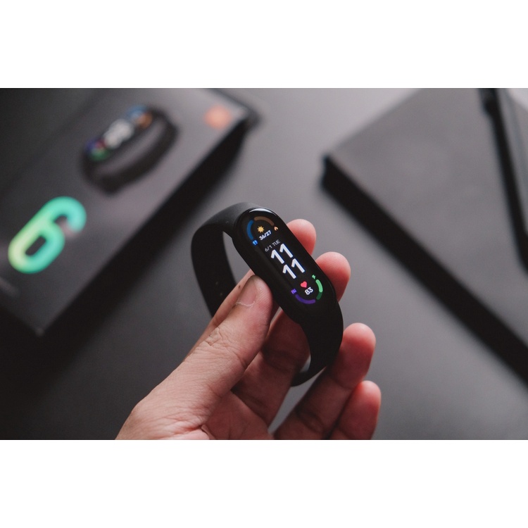 Vòng đeo tay sức khỏe Xiaomi Mi Band 6 chống nước - Bản quốc tế - Tiếng Việt - BH 12 tháng