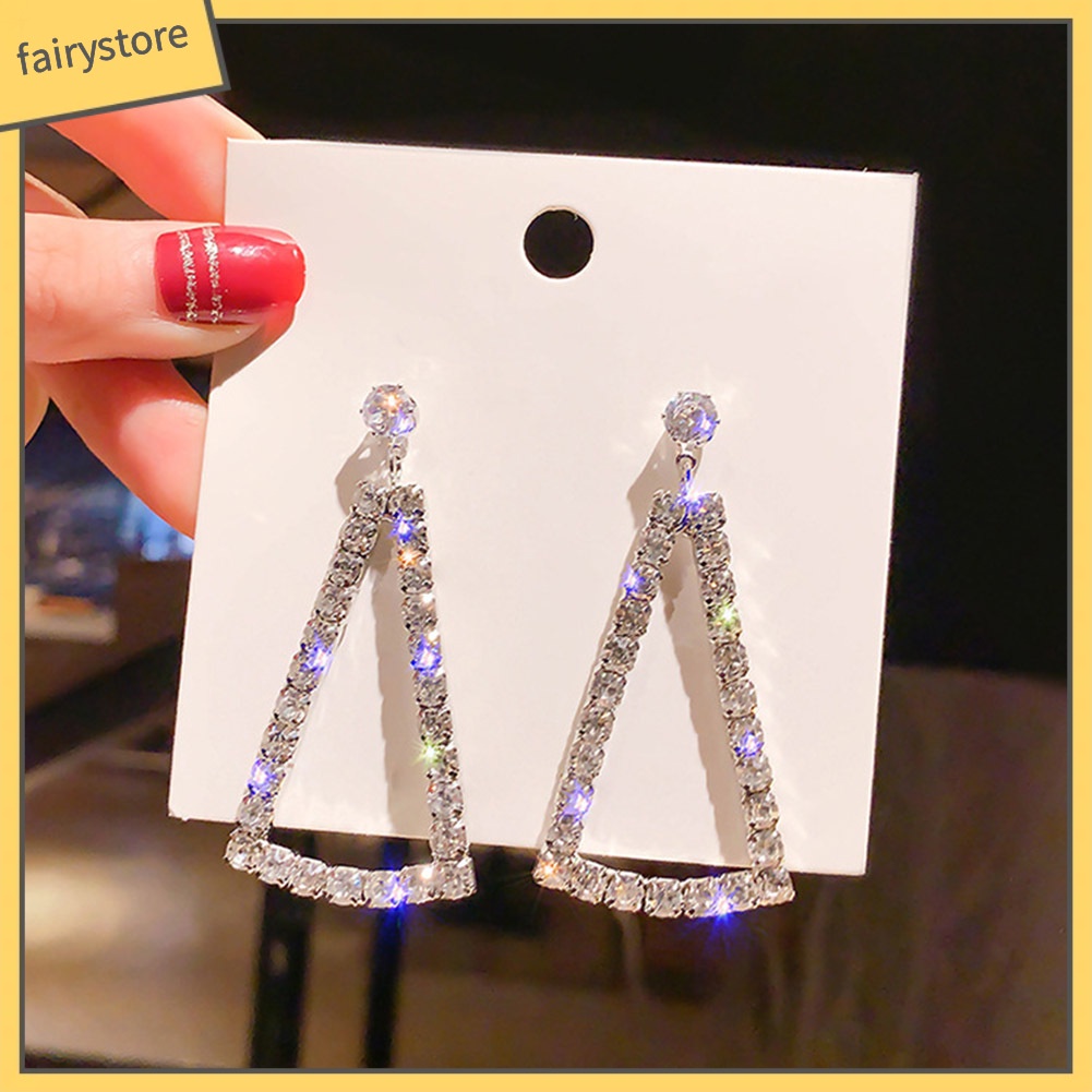 Hoa Tai Dáng Dài Mặt Hình Tam Giác Cho Nữ