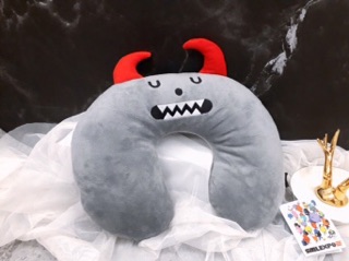 GỐI CHỮ U KÊ CỔ MONSTER
