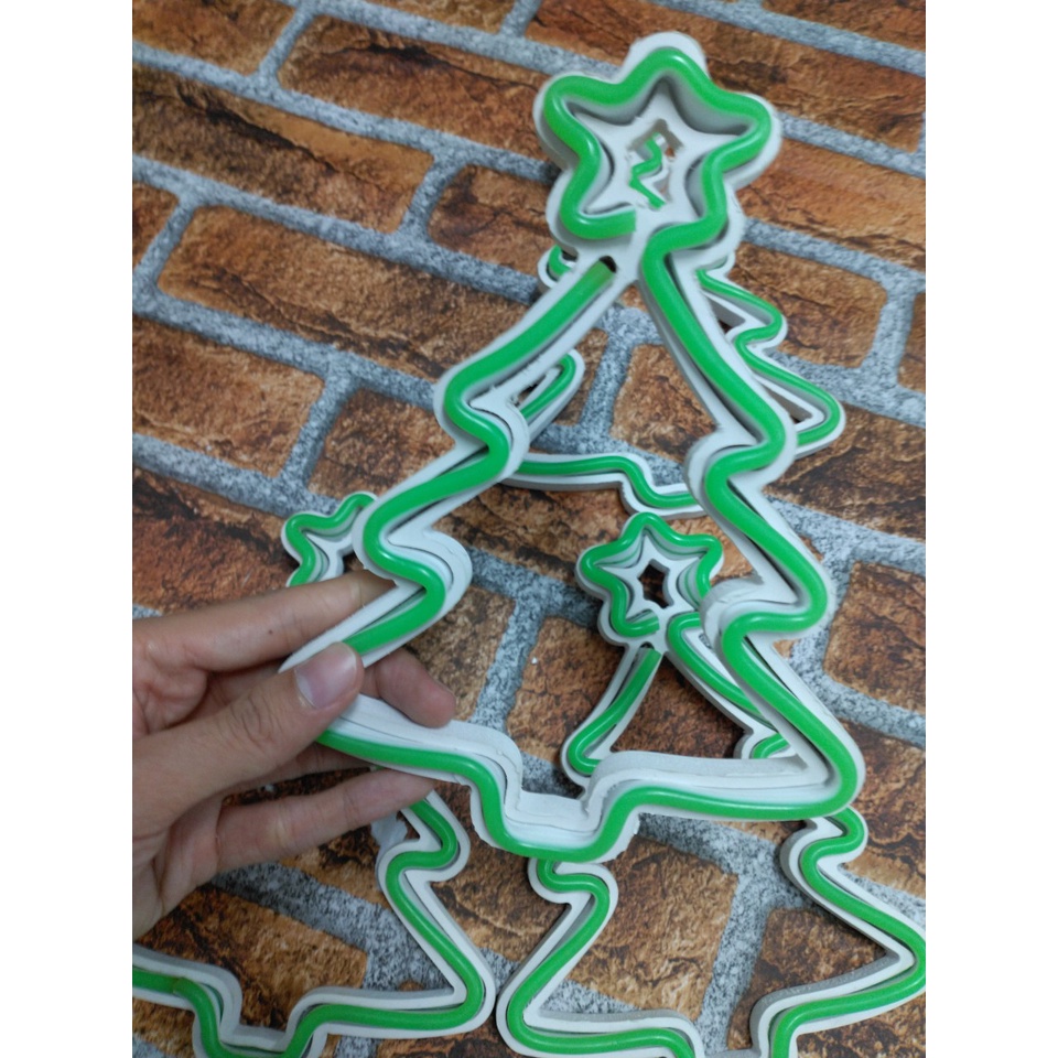 Tặng kèm đèn led neon cây thông mini, đèn led neon trang trí dùng pin hình cây thông