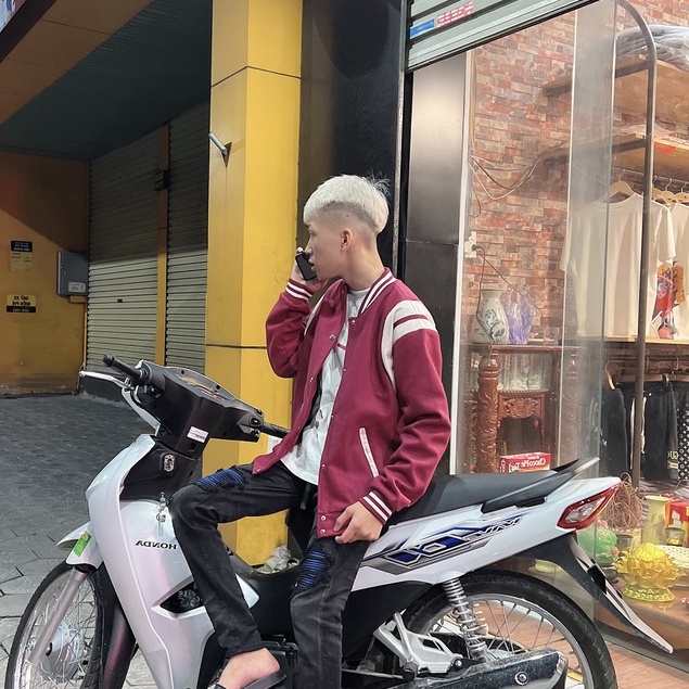 Áo Bomber Teddy Nam Nữ Kiểu Dáng Khoác Ngoài Hai Lớp, Phối Viền Trắng Chất Liệu Dạ
