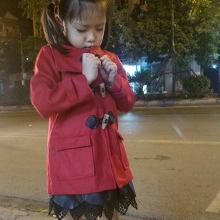 Áo dạ khuy sừng