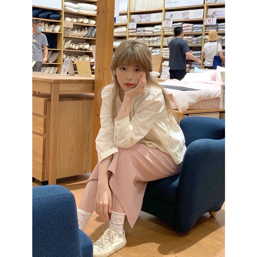 Áo cổ tim tay bồng