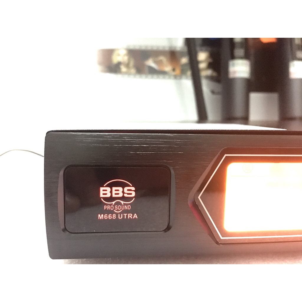 Micro Không Dây BBS M668 K988 Ultra Cảm Biến Tự Ngắt, Dò Tần Số Sóng.Chuyên Karaoke Gia Đình,Quán Hát..