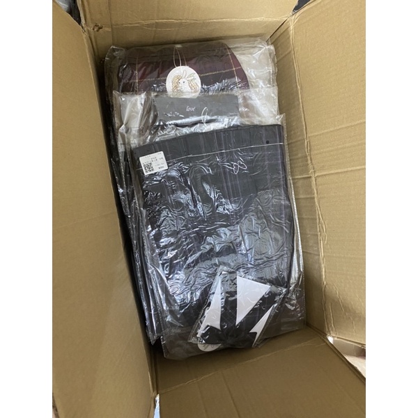 Chân váy xếp ly chính hãng/ màu Dâu | BigBuy360 - bigbuy360.vn