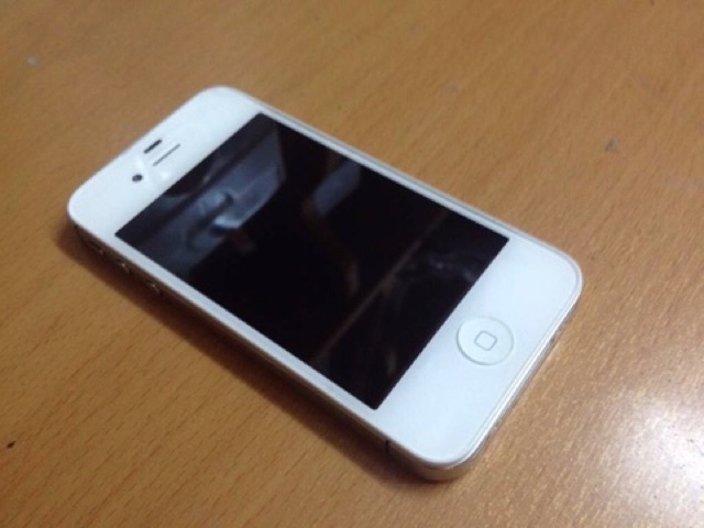 Điện thoại iphone 4 32-16-8gb cài sẵn facebook zalo youtube zing mp3 | BigBuy360 - bigbuy360.vn