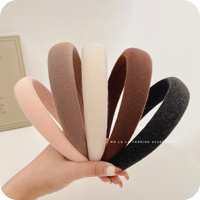 Cài Tóc Đơn Giản Phong Cách Hàn Quốc Thời Trang