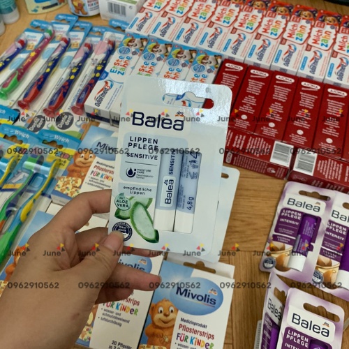 Son dưỡng môi Balea nhiều dòng - Hàng Nội địa Đức - Dưỡng ẩm mềm môi an toàn cho cả trẻ em