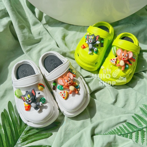 PHOM TO Dép Sục Dép Crocs Loại 1 Kèm Bộ Sticker Nổi Tom và Jerry Siêu Đẹp Cho Bé