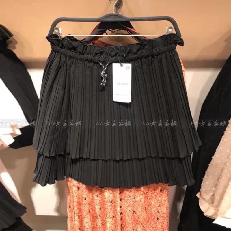 Chân váy xếp ly #Stradivarius | BigBuy360 - bigbuy360.vn