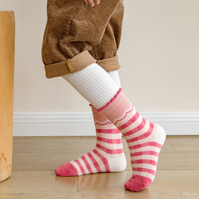 Set 5 đôi vớ KokoroCare ML-01 cotton không xương in hình thỏ 2022 dễ thương cho bé gái 1-8 tuổi