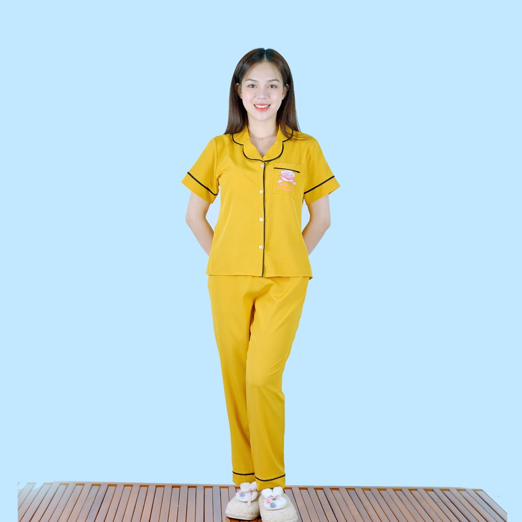 Bộ đồ bộ Pijama màu VÀNG tay ngắn quần dài vải cao cấp -  co giãn nhẹ - Thoải Mái Nhẹ Nhàng