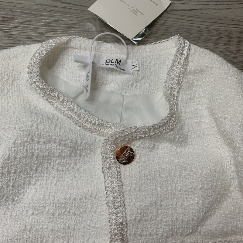 - Áo khoác dạ tweed nữ Ulzzang Hàn Quốc BORA SHOP 3 cúc 2 túi ngực