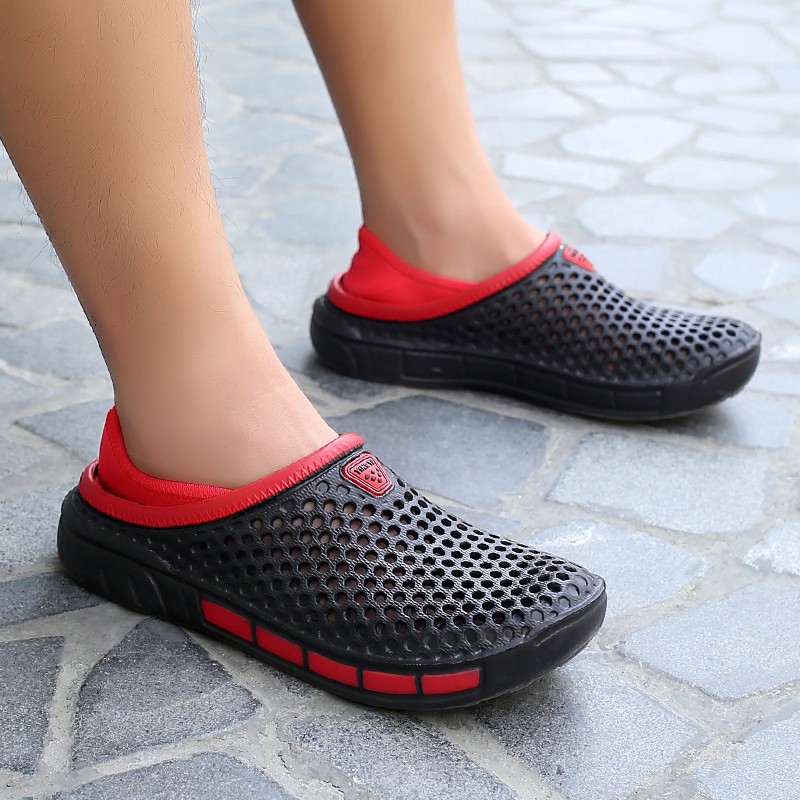 【Ready stock】Dép crocs đi trong nhà chất liệu cao cấp thời trang ,