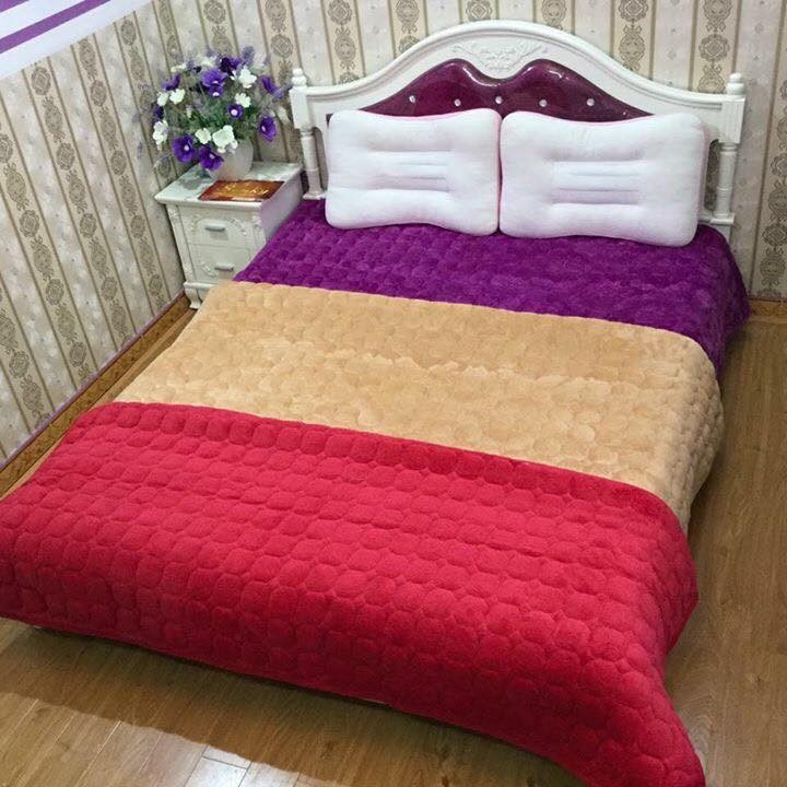 Thảm trải giường ZingZingMart chất liệu nỉ nhung - Lót bông tấm