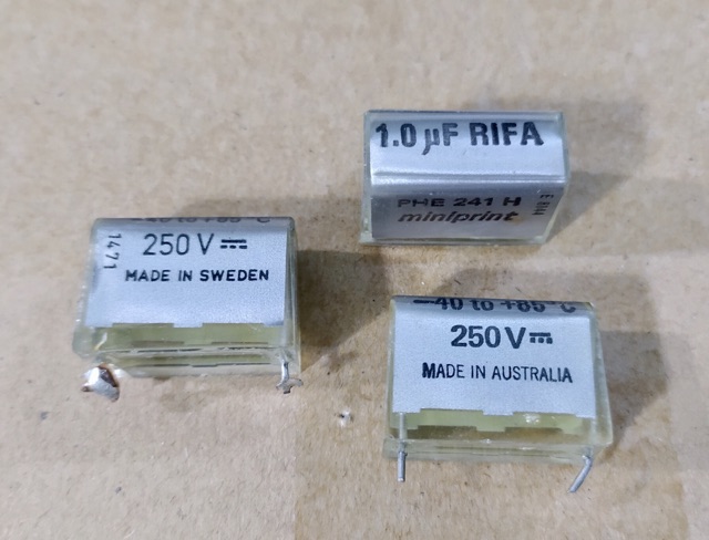 [Mã ELORDER5 giảm 10K đơn 20K] Tụ Film Rifa Evox tháo máy 2.0uf 250V