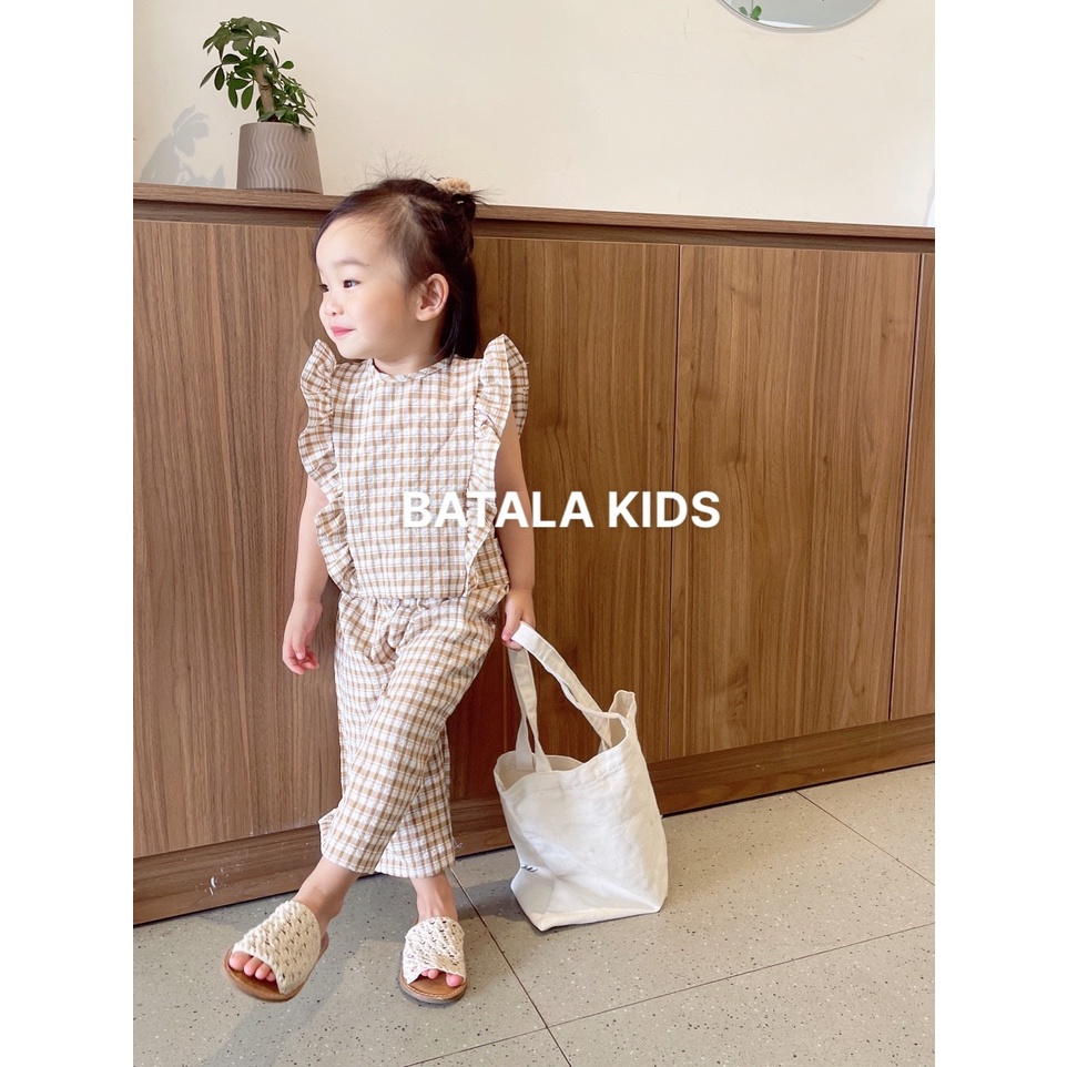 Set quần áo bé gái Batala kids, đồ bộ bé gái mùa hè chất thô mền thoáng mát đi chơi đi biển cho bé từ 8-23kg