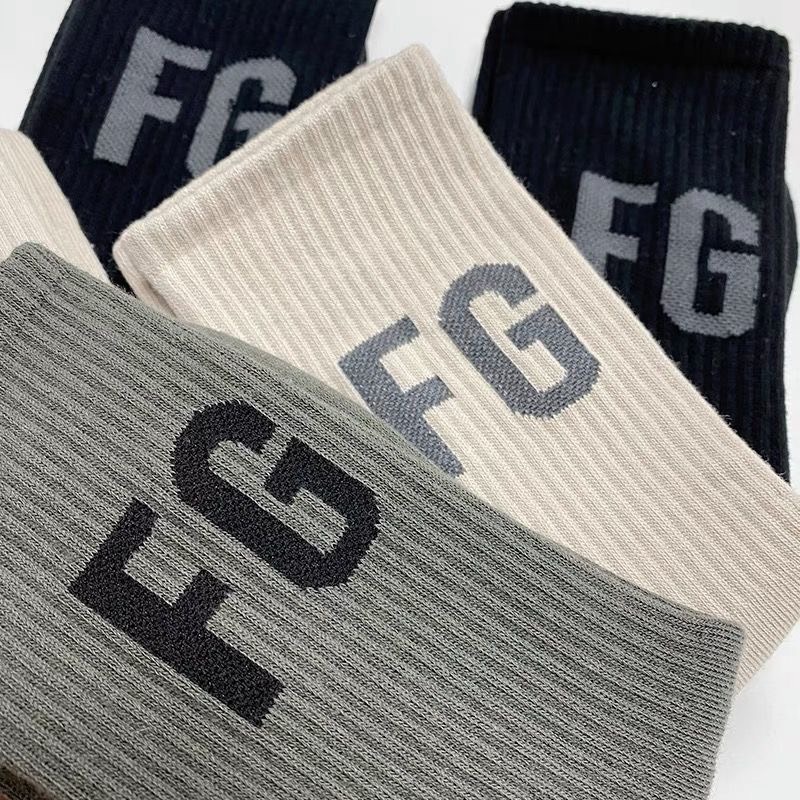 Tất Vớ FOG Tất - Vớ cổ cao in Fear Of God Essentials