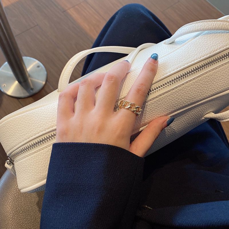 Nhẫn đeo tay kim loại thiết kế đơn giản thời trang