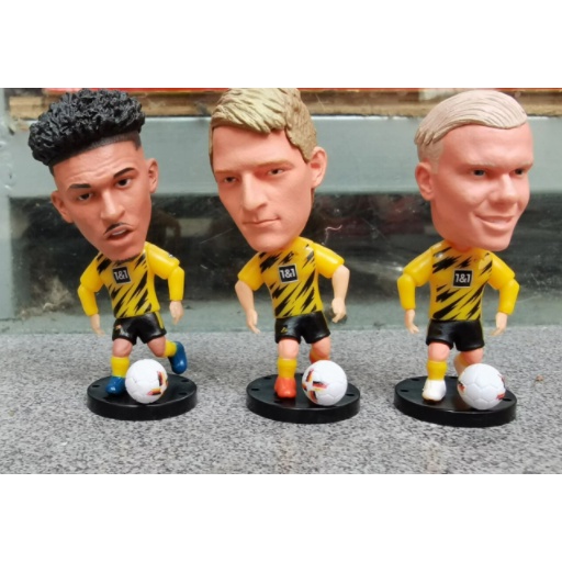 Tượng cầu thủ bóng đá Dortmund, quà tặng bạn bè