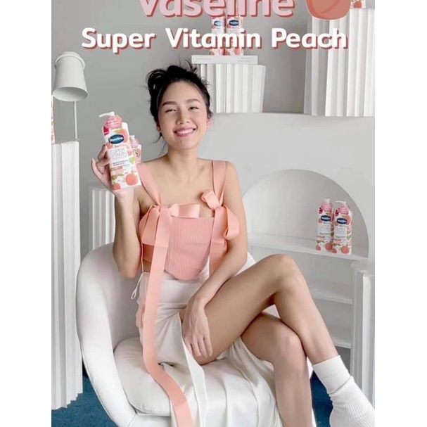 VASELINE DƯỠNG THỂ SUPER VITAMIN PEACH &amp; PREBIOTIC