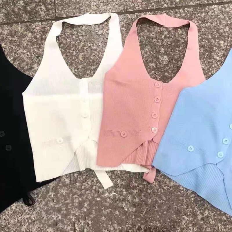 Áo croptop yếm dáng khoét eo sexy gợi cảm.