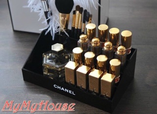 🌸Khay Chanel đựng mỹ phẩm🌸