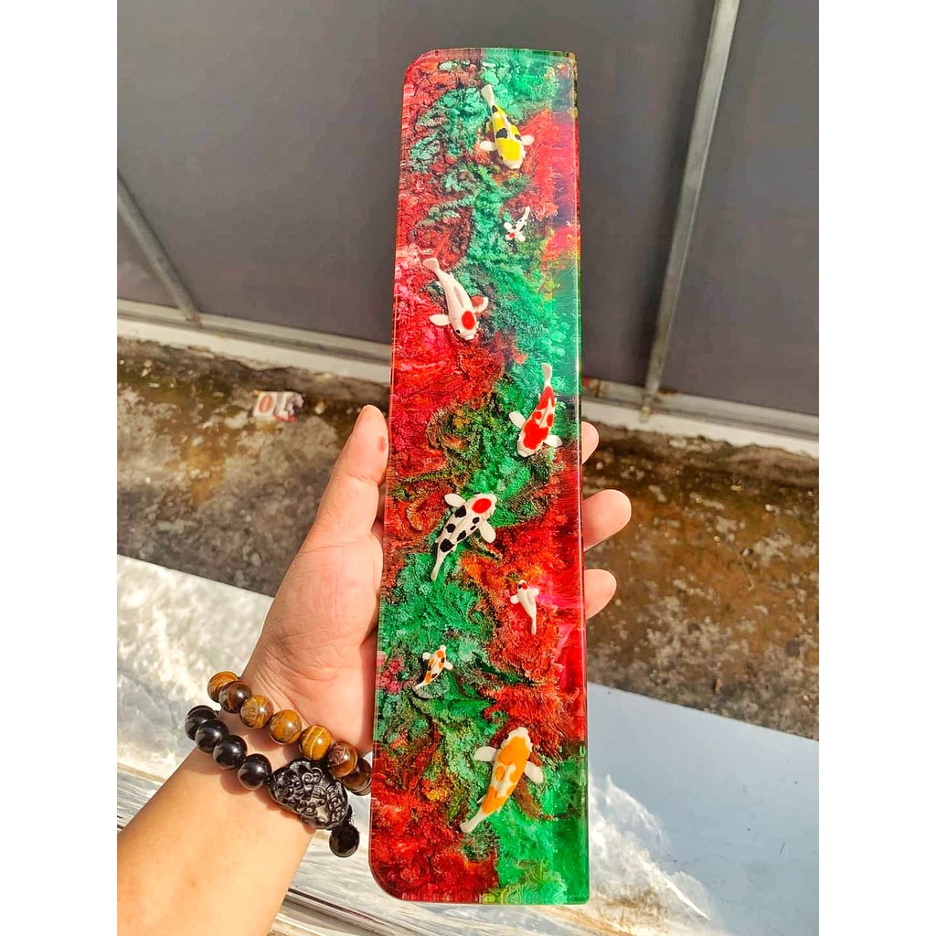 Kê tay bàn phím resin hàng handmade cá Koi nền xanh đỏ