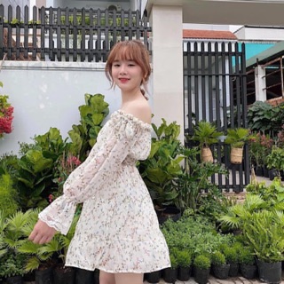 Đầm bẹt vai hoa nhún