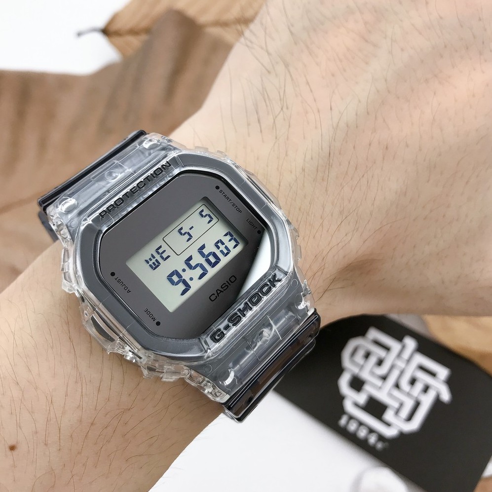 Đồng hồ nam Casio G-SHOCK DW-5600 / DW-5600SK-1 chống va đập chính hãng