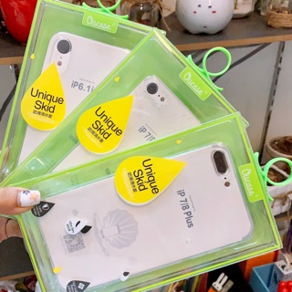 Ốp iphone trong veo- hãng Vucase