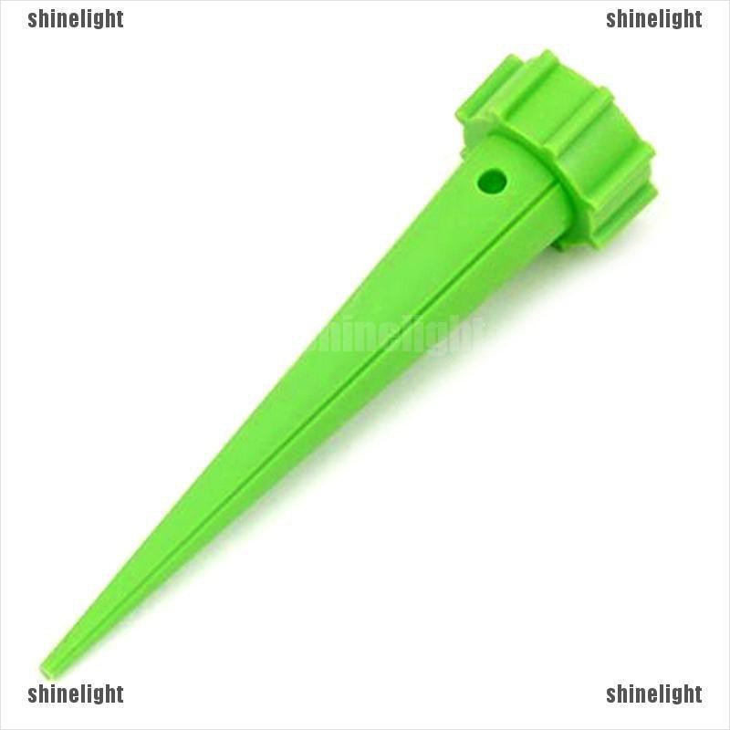 1 Dụng Cụ Tưới Cây Tự Động