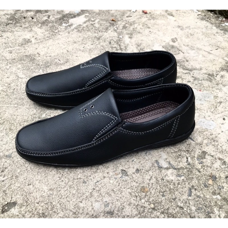 Giày lười nam phom đẹp, mẫu mới, da mềm ,màu đen sang trọng lịch lãm, mã GM11