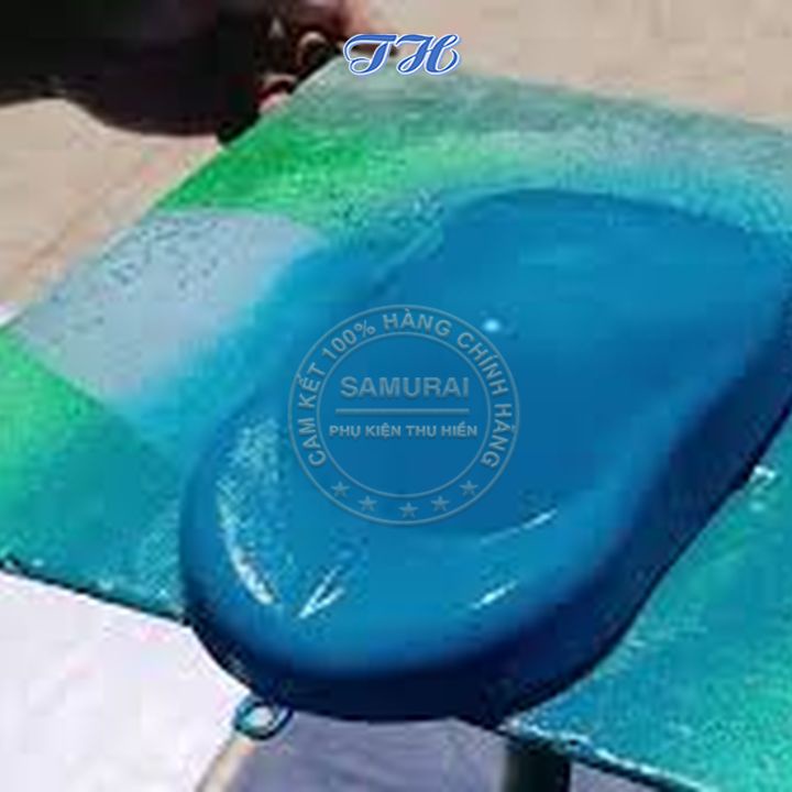 Sơn Xịt Samurai chuyên dùng cho xe máy màu màu xanh dương nhạt 371 chống cháy, chống rạn nứt, vòi xịt chống chảy