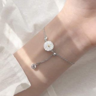 [CÓ SẴN] Dây chuyền hoa cúc khảm trai