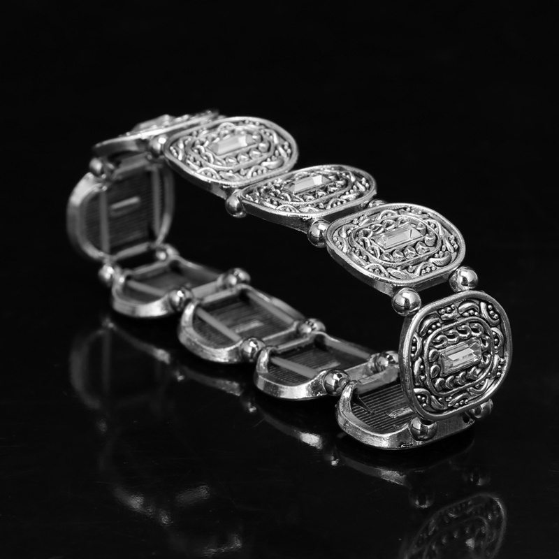 Vòng Tay Hoa Phong Cách Bohomian Cho Nữ